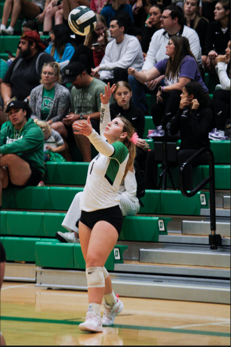 Varsity and JV volleyball (Photos by Delainey Stephenson)